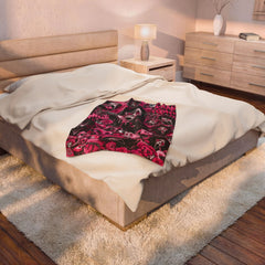 “Scream Queen” V2 Velveteen Plush Blanket