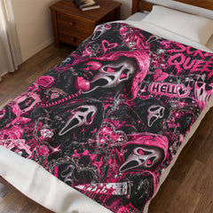 “Scream Queen” Velveteen Plush Blanket