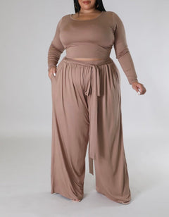 “So Fabulous” 2-Piece Pants Set