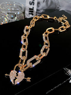 Metal Love Heart Cupid Pendants Female Clavicle Chain Light Luxury Niche Design Necklace