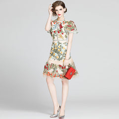 Short-sleeved mesh ruffle dress