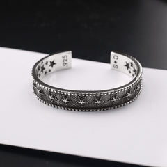 Retro five-pointed star open bracelet