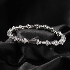 Diamond-studded high-end airplane tennis chain