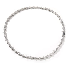 Diamond-studded high-end airplane tennis chain